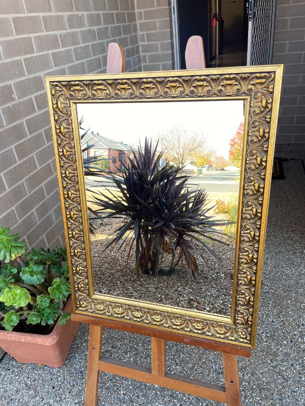 Traditional Ornate Gold Mirror